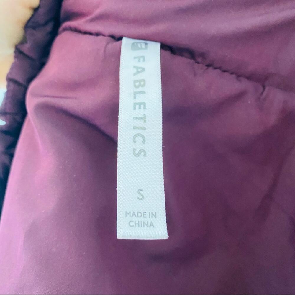 Fabletics Plum Purple Mischa Insulated Puffer Hoo… - image 8